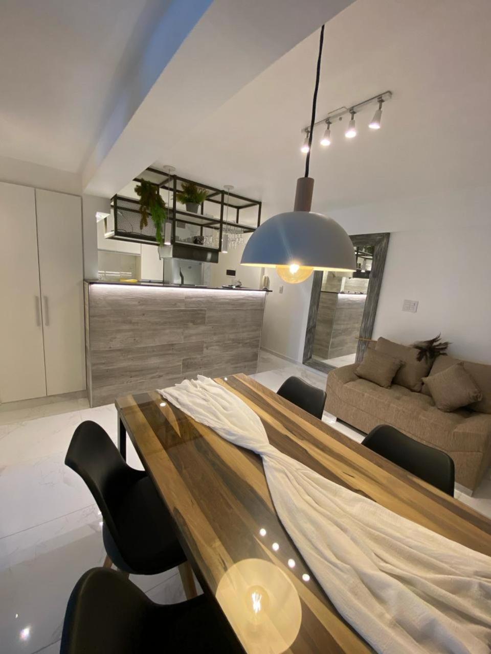 Departamento Centrico Con Cochera - Cordoba Argentina- Eksteriør bilde